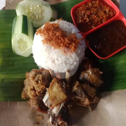 Beli 3 Porsi Bonus 1 Es Nutrisari( Nasi Rontokan Bebek Bumbu Ireng)